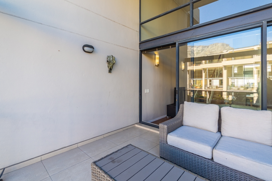 To Let 2 Bedroom Property for Rent in Gardens Western Cape